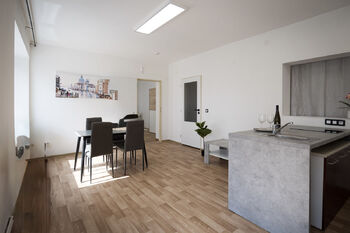 Pronájem bytu 3+kk v osobním vlastnictví 77 m², Mělčany