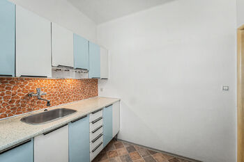 Prodej bytu 3+1 v osobním vlastnictví 99 m², Praha 6 - Břevnov