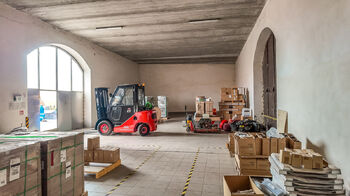 Prodej kancelářských prostor 1050 m², Slatina