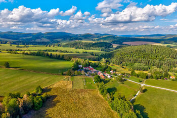 Prodej pozemku 1749 m², Vyšší Brod
