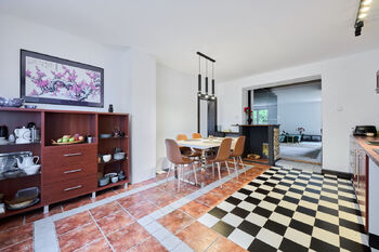 Prodej domu 168 m², Hostivice