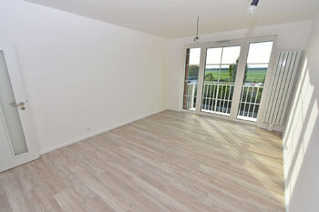 Pronájem bytu 1+kk v osobním vlastnictví 30 m², Praha 9 - Kbely