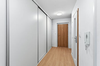 Prodej bytu 2+kk v osobním vlastnictví 60 m², Kamenice