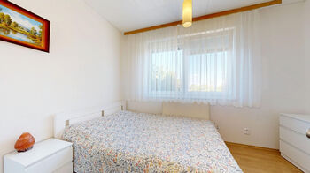 Ložnice - Prodej domu 100 m², Praha 9 - Horní Počernice