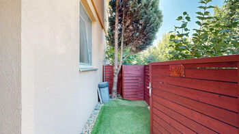 Předzahrádka - Prodej domu 100 m², Praha 9 - Horní Počernice