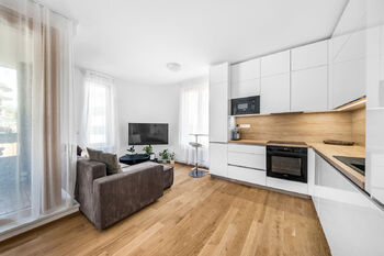 Pronájem bytu 2+kk v osobním vlastnictví 55 m², Praha 5 - Radlice