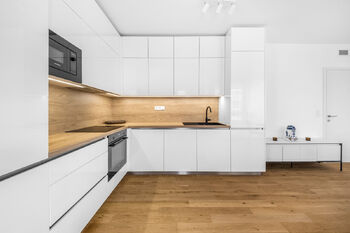 Pronájem bytu 2+kk v osobním vlastnictví 55 m², Praha 5 - Radlice