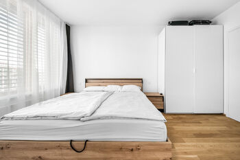 Pronájem bytu 2+kk v osobním vlastnictví 55 m², Praha 5 - Radlice