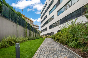 Pronájem bytu 2+kk v osobním vlastnictví 55 m², Praha 5 - Radlice