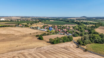 Prodej pozemku 1202 m², Polepy