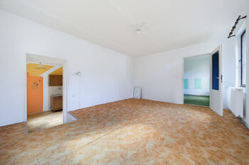 Prodej nájemního (činžovního) domu 340 m², Aš