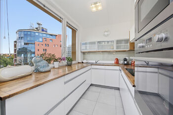 Prodej bytu 3+1 v osobním vlastnictví 76 m², Praha 9 - Libeň