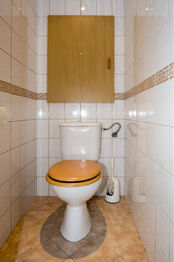 WC - Prodej bytu 2+kk v osobním vlastnictví 43 m², Praha 5 - Stodůlky