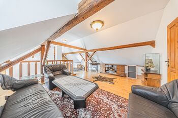 Prodej domu 271 m², Hrachoviště
