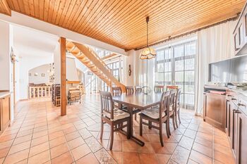 Prodej domu 271 m², Hrachoviště