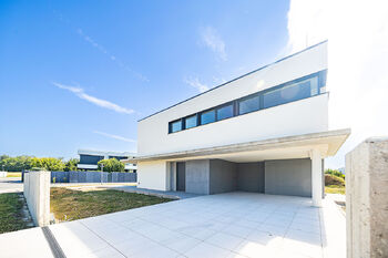 Prodej domu 206 m², Jesenice