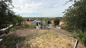 Zahrada - Prodej bytu 4+kk v osobním vlastnictví 117 m², Praha 9 - Horní Počernice