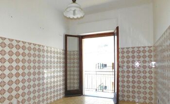 Kuchyně foto 2 - Prodej bytu 3+1 v osobním vlastnictví 80 m², Scalea