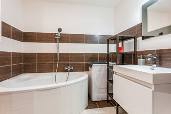 Pronájem bytu 3+kk v osobním vlastnictví 63 m², Praha 10 - Hostivař