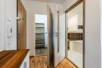 Pronájem bytu 3+kk v osobním vlastnictví 63 m², Praha 10 - Hostivař