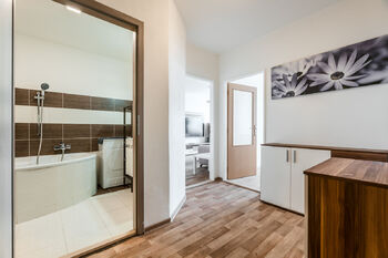 Pronájem bytu 3+kk v osobním vlastnictví 63 m², Praha 10 - Hostivař