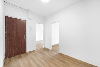 Pronájem bytu 2+1 v osobním vlastnictví 54 m², Moravský Krumlov
