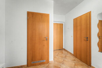 Prodej bytu 2+kk v osobním vlastnictví 52 m², Praha 10 - Záběhlice