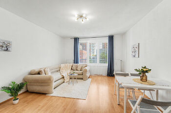 Prodej bytu 2+kk v osobním vlastnictví 52 m², Praha 10 - Záběhlice
