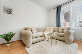 Prodej bytu 2+kk v osobním vlastnictví 52 m², Praha 10 - Záběhlice