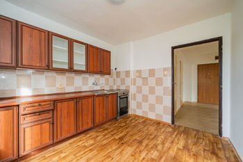 Prodej bytu 3+1 v osobním vlastnictví 77 m², Odolena Voda