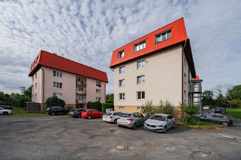 Prodej bytu 3+1 v osobním vlastnictví 77 m², Odolena Voda