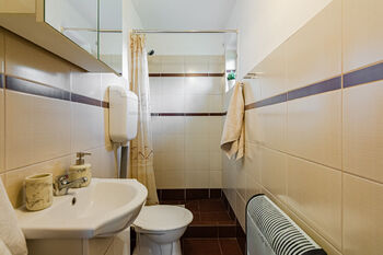 Prodej chaty / chalupy 64 m², Chyňava