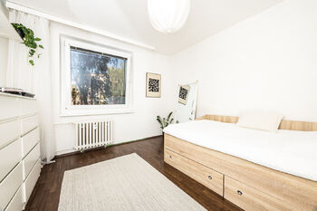 Pokoj - Prodej bytu 3+1 v družstevním vlastnictví 74 m², Teplice