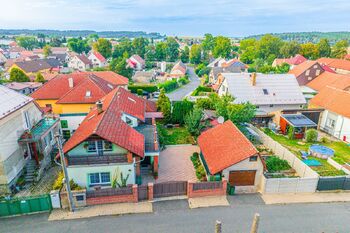 Pohled z dronu - Prodej domu 186 m², Žilina