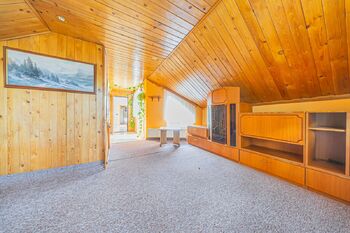 Obývací pokoj - 1.patro - Prodej domu 186 m², Žilina