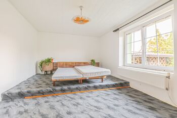 Ložnice - přízemí - Prodej domu 186 m², Žilina