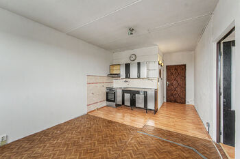 Prodej bytu 2+kk v osobním vlastnictví 39 m², Praha 4 - Kamýk
