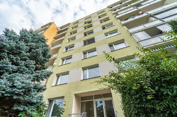 Prodej bytu 2+kk v osobním vlastnictví 39 m², Praha 4 - Kamýk