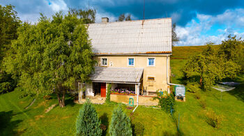 Prodej domu 300 m², Horní Řasnice