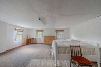 Prodej domu 300 m², Horní Řasnice