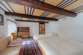 Prodej domu 300 m², Horní Řasnice