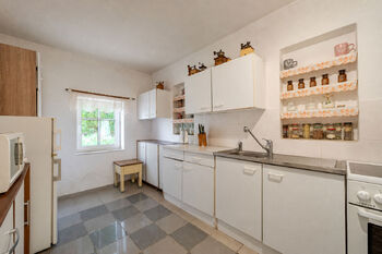 Prodej domu 300 m², Horní Řasnice