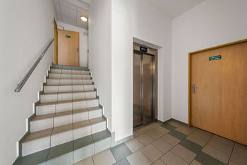 Pronájem bytu 2+kk v osobním vlastnictví 59 m², Rajhrad
