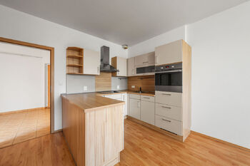 Pronájem bytu 2+kk v osobním vlastnictví 59 m², Rajhrad