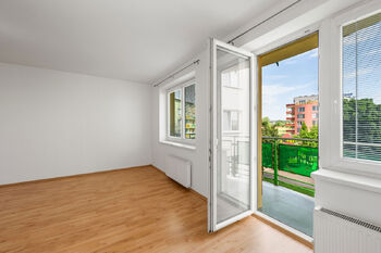 Pronájem bytu 2+kk v osobním vlastnictví 59 m², Rajhrad