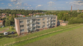 Prodej bytu 3+1 v osobním vlastnictví 68 m², Zvoleněves