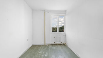 Prodej bytu 3+1 v osobním vlastnictví 68 m², Zvoleněves