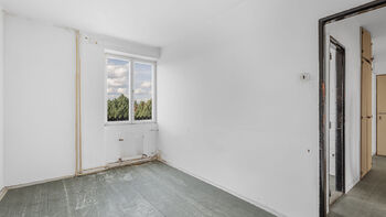 Prodej bytu 3+1 v osobním vlastnictví 68 m², Zvoleněves