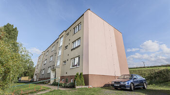Prodej bytu 3+1 v osobním vlastnictví 68 m², Zvoleněves