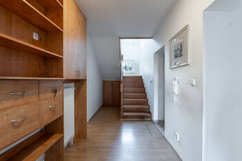 Prodej domu 234 m², Praha 4 - Libuš